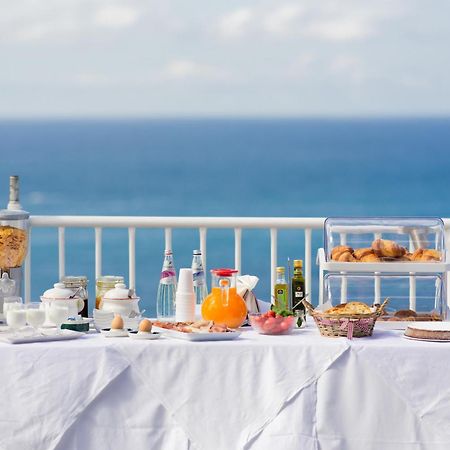Hotel Villa Sirena Sant'Angelo  エクステリア 写真
