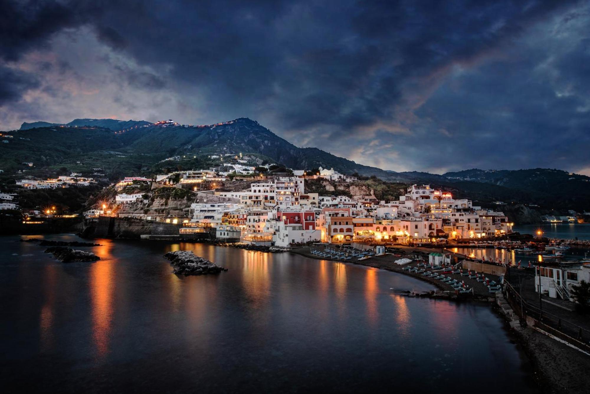 Hotel Villa Sirena Sant'Angelo  エクステリア 写真