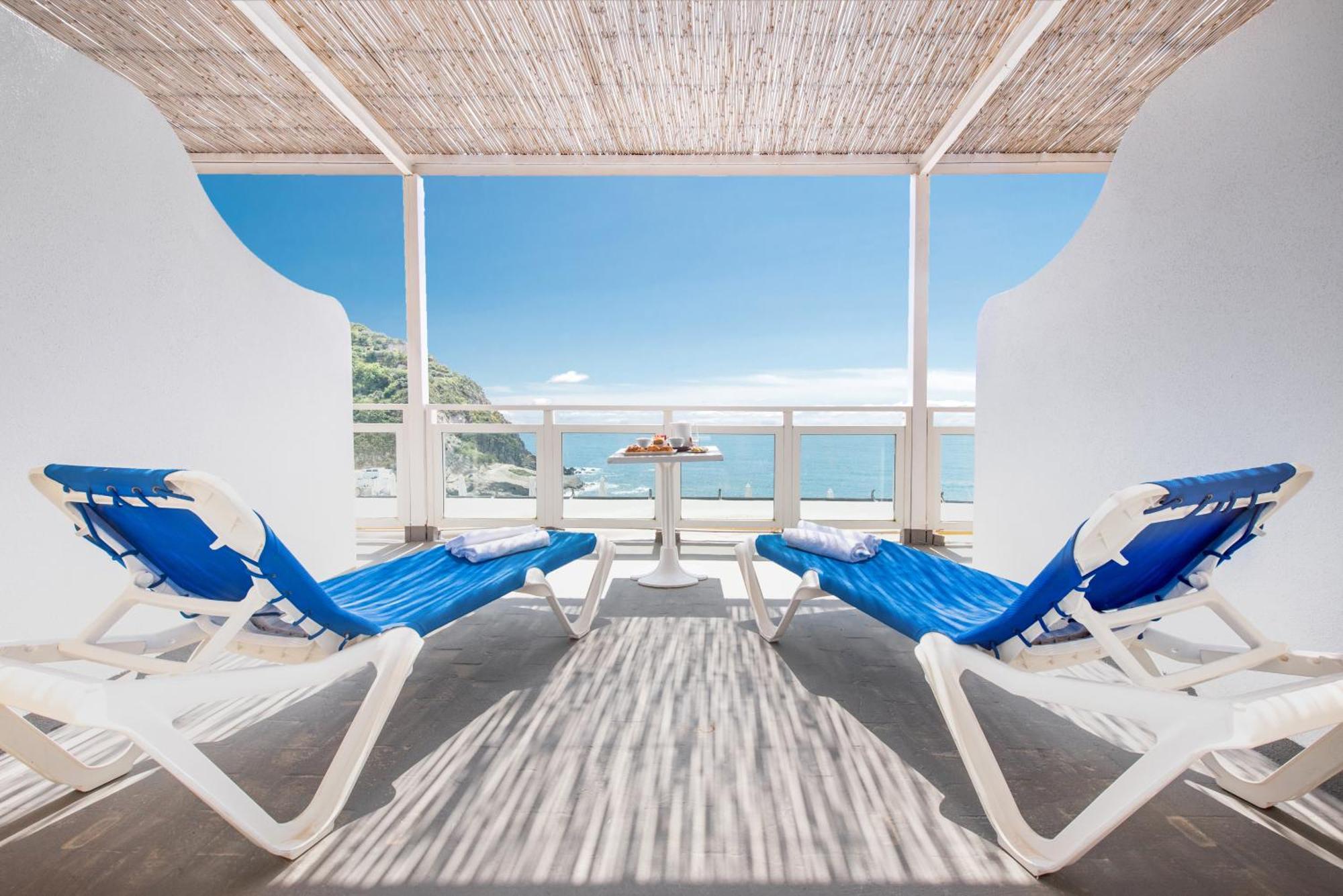 Hotel Villa Sirena Sant'Angelo  エクステリア 写真