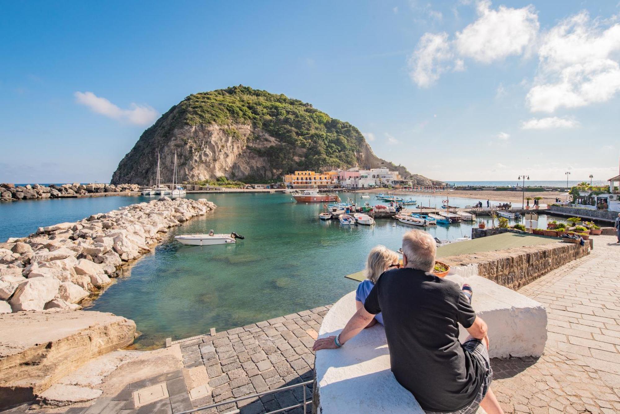 Hotel Villa Sirena Sant'Angelo  エクステリア 写真